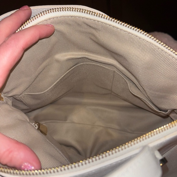 Furla Like New White Handbag - Picture 9 of 12